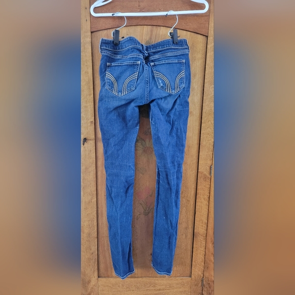 Hollister jeans size 27 low-rise - Picture 4 of 4